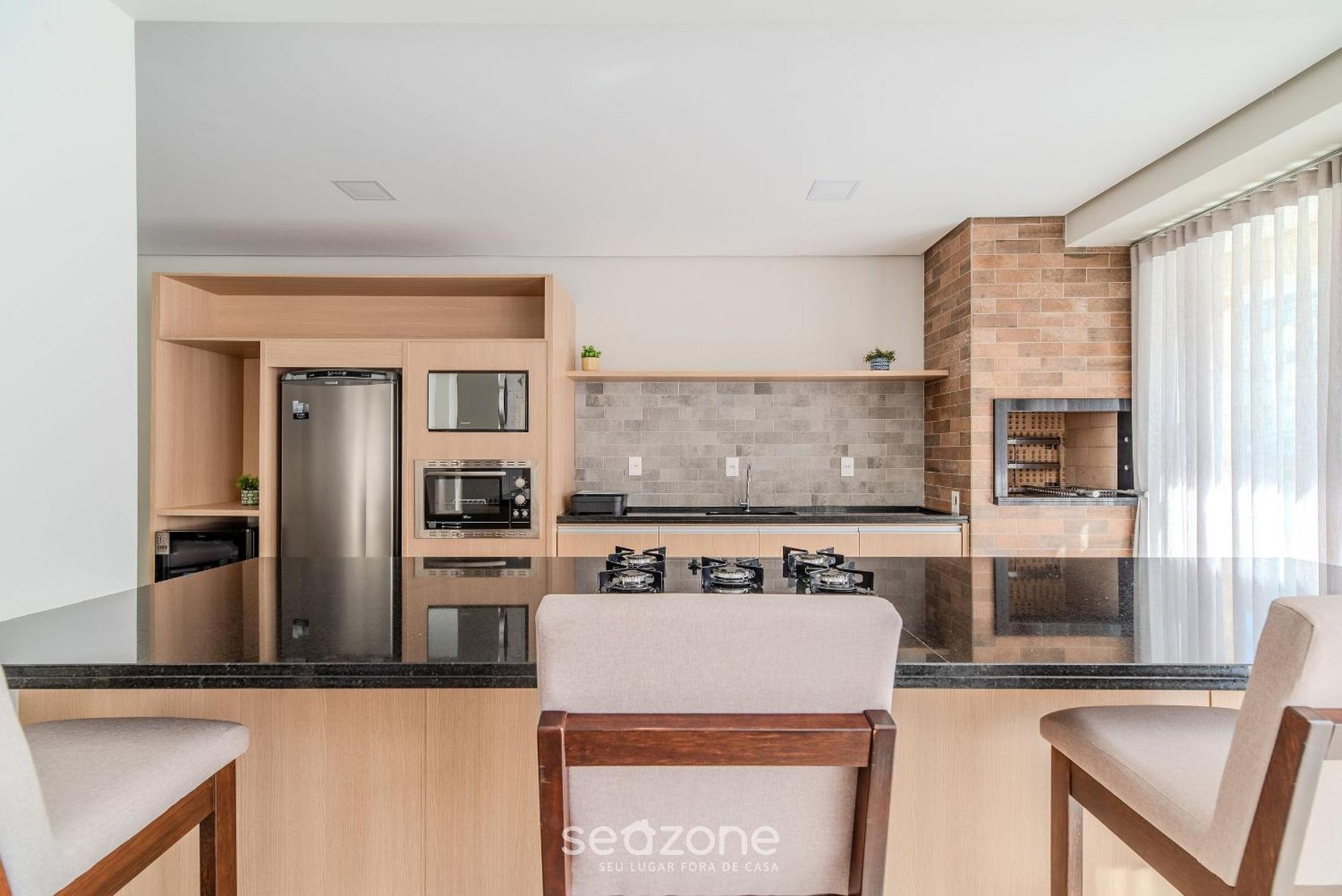 Apartamento Charmoso Apenas 200m Da - Pmo0404 Florianopolis