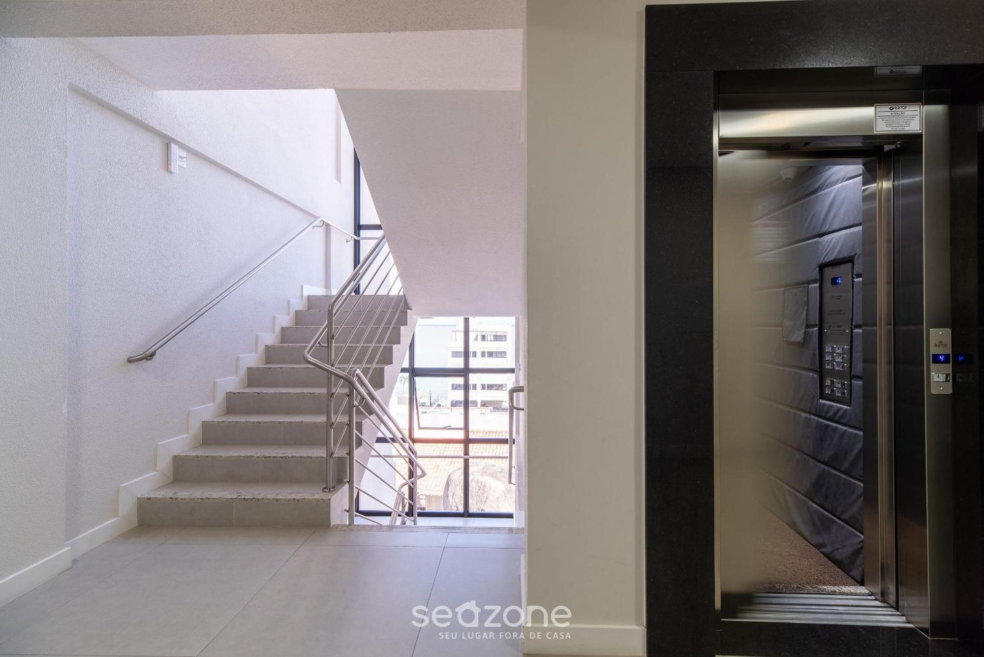 Charmoso Apenas 200m Da - Pmo0404 Apartamento