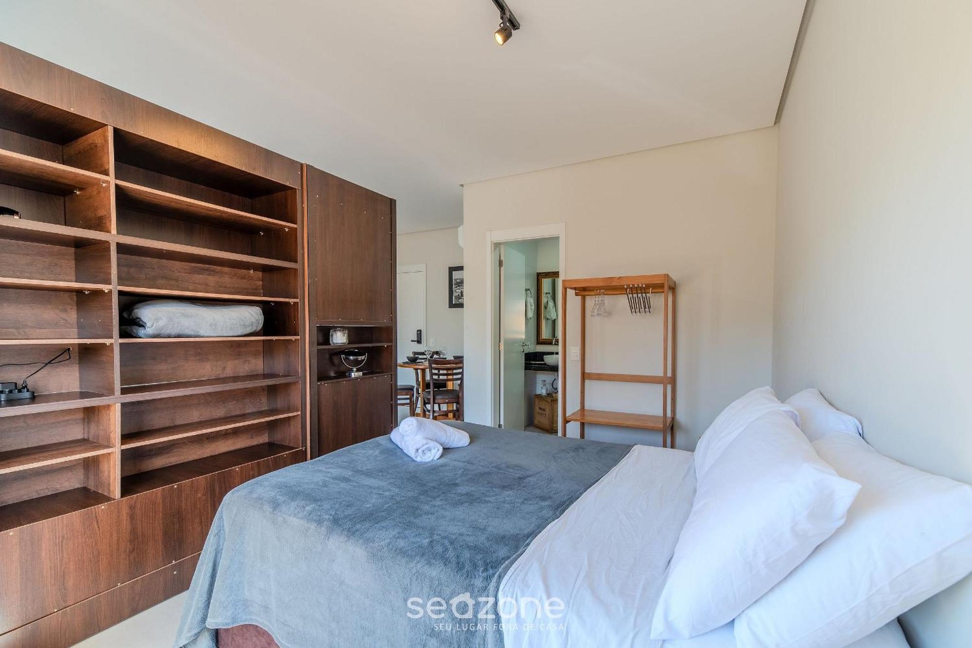 Charmoso Apenas 200m Da - Pmo0404 Apartamento